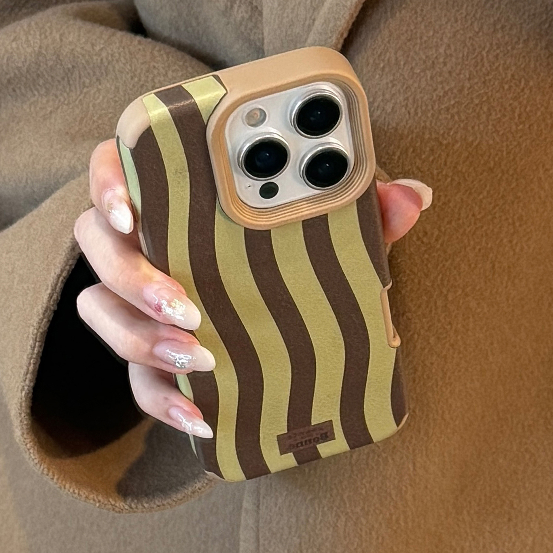 Vintage Wavy Striped Leather T - Phone Cases Vintage recension och pris