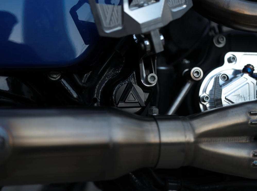 Tinted Swing Arm Cover Protect - Phone Cases Blunt recension och pris